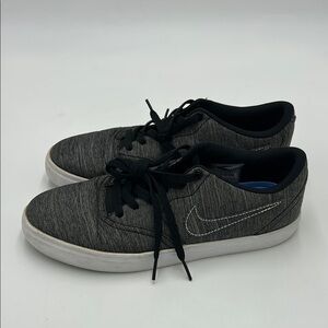 Nike Gray Sb check canvas shoes